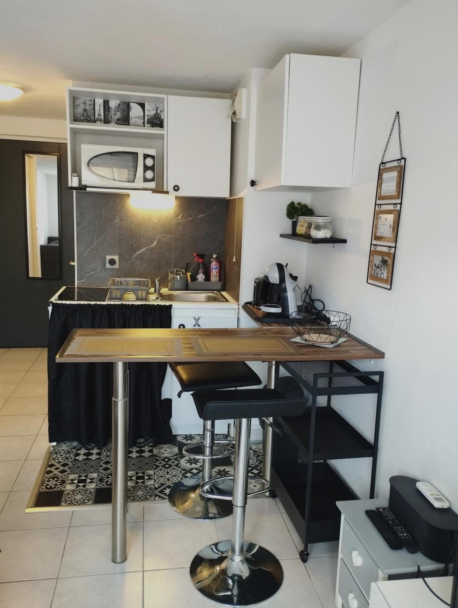 Appartement Studio Climatise, Lumineux A 5 Min De La Promenade Des Anglais à Nice Extérieur photo