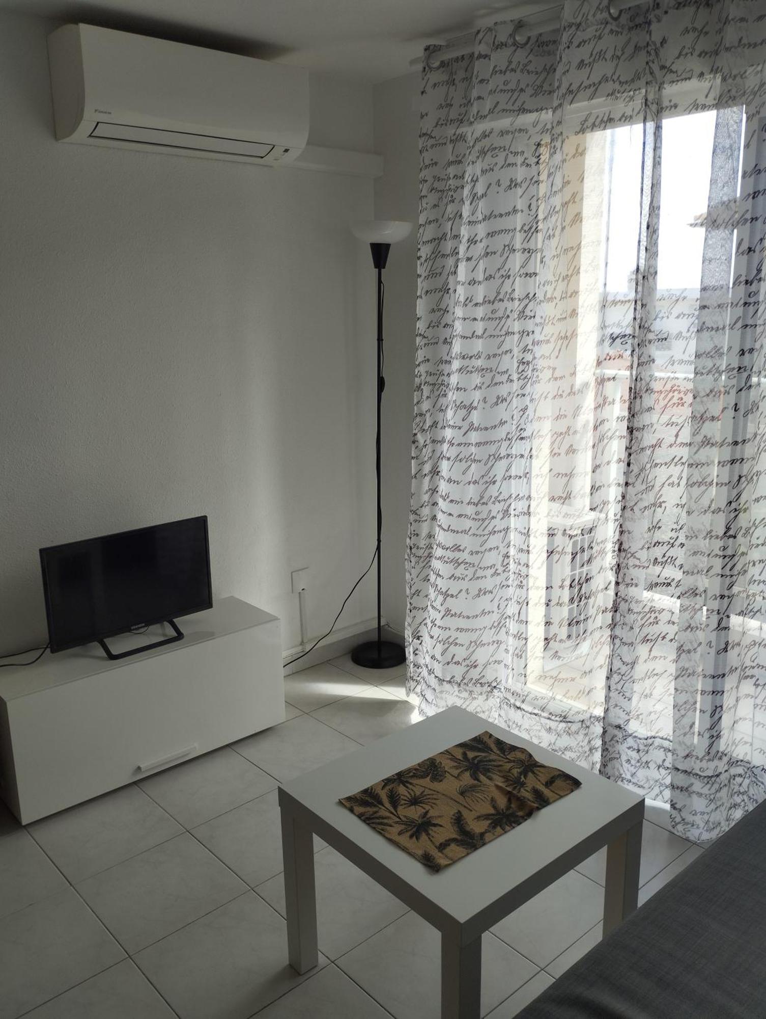 Appartement Studio Climatise, Lumineux A 5 Min De La Promenade Des Anglais à Nice Extérieur photo